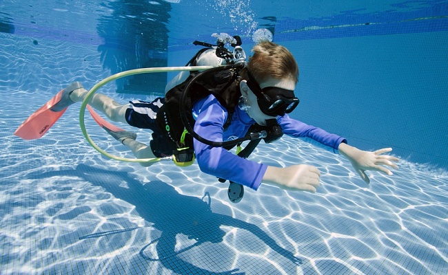 Дайвинг в Хабаровске глубокое погружение с аквалангом. Ultra Подарки. Дайвинг. Купить дайвинг в Хабаровске, обучение глубокому погружению, арендовать акваланг и подводное снаряжение. UltraPodarki.ru 8 800 505 95 30. дайвинг погружение Хабаровск, подводное плавание Хабаровск, дайвинг клуб Хабаровск, подарочные сертификаты, глубокое погружение, погружение с аквалангом Хабаровск, дайвинг центр Хабаровск, купить дайвинг Хабаровск