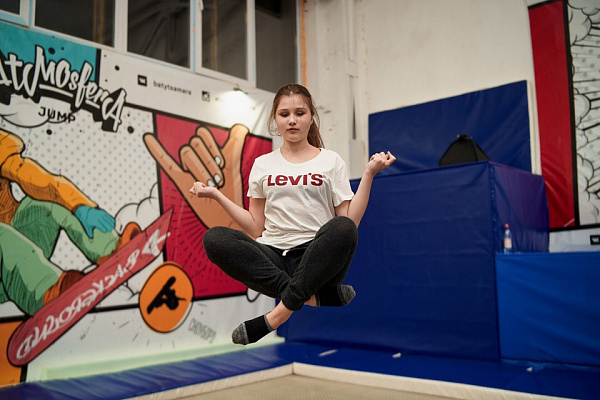  Батутный центр в Хабаровске. Сервис Ultra Подарки. Купить подарочный сертификат в батутный центр, попробуйте прыжки на батуте в Хабаровске. Сервис UltraPodarki.ru 8 (800) 555 95-30.. Батутный центр , батутный центр, батутный центр цены, батутный центр в Хабаровске,  батутный парк, батут прыгать, прыжки +на батуте, батут Хабаровск, батут спорт