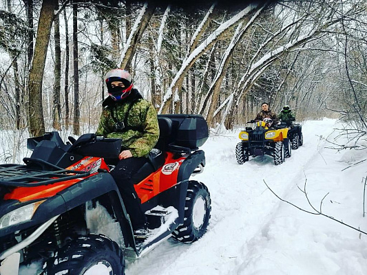 Катание на квадроциклах в Хабаровске. Сервис Ultra Подарки. Подарочный сертификат на катание на квадроциклах в Хабаровске. Закажите катание на квадроциклах недорого и наслаждайтесь активным отдыхом с друзьями. Выбирайте живописные маршруты для езды на квадроциклах. Сервис UltraPodarki.ru 8800-505-9530. Катание на квадроциклах, Прокат квадроциклов, езда на квадроцикле, прокат квадроциклов Хабаровск, катание на квадроциклах Хабаровск, Катание на квадроциклах зимой, Катание на квадроциклах летом, Сертификат на катание на квадроциклах 

