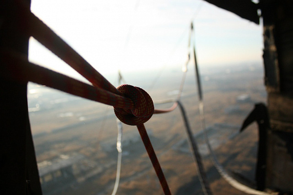 Роупджампинг - прыжки с верёвкой в Хабаровске. Подарочные сертификаты Ultra Подарки. Роупджампинг в Хабаровске - Экстремальный оригинальный подарок или подарочный сертификат на Роупджампинг - прыжки с верёвкой. Сервис UltraPodarki.ru 8-800-505-95-30. роупджампинг Хабаровск, прыжок веревка Хабаровск, роупджампинг, прыжок веревка, прыжок с веревкой, Подарок, подарочный сертификат, экстрим, экстремальный подарок