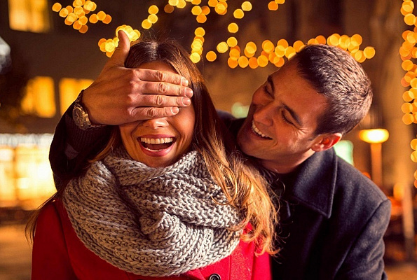 Романтическое свидание на крыше в Хабаровске. Ultra Подарки. Купить романтическое свидание на крыше в Хабаровске. Подарите самым близким незабываемые моменты и почувствуйте друг друга ещё ближе. Сервис UltraPodarki.ru 8 800 505 95 30. Романтическое свидание на крышев Хабаровске, свидание на крышев Хабаровске, свидание, сертификат на свидание на крыше, сертификат на свидание в Хабаровске, купить свидание на крыше, купить свидание Хабаровск