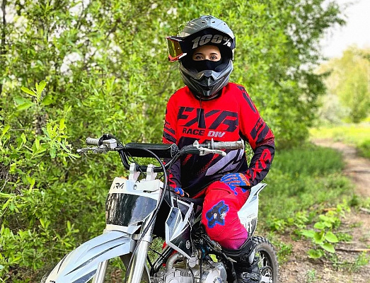 Катание на мотоцикле в Хабаровске. ULTRA ПОДАРКИ. Купить катание на мотоцикле в Хабаровске. Попробовав езду на мотоциклах, вы получите порцию адреналина и невероятные эмоции. Сервис: UltraPodarki.ru 8 800 505 95 30.. Катание на мотоцикле в Хабаровске, прокат мотоциклов Хабаровск, катание на мотоциклах, прокат мотоцикла, езда на мотоцикле Хабаровск, езда на мотоцикле, мотопрогулка Хабаровск, мотопрогулка, поездки на байке, личный мотоцикл, катание на мотоцикле, мотоциклетный шлем, увлечение поездками на мотоцикле, пристрастие к мотоциклам, сертификат на поездку на мотоцикле, прокатиться на мотоцикле, мото-транспорт, мото-треки, мото-поездки, езда на мотоцикле в Хабаровске, катание на мотоцикле в Хабаровске, мотоклуб в Хабаровске
