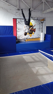  Батутный центр в Хабаровске. Сервис Ultra Подарки. Купить подарочный сертификат в батутный центр, попробуйте прыжки на батуте в Хабаровске. Сервис UltraPodarki.ru 8 (800) 555 95-30.. Батутный центр , батутный центр, батутный центр цены, батутный центр в Хабаровске,  батутный парк, батут прыгать, прыжки +на батуте, батут Хабаровск, батут спорт