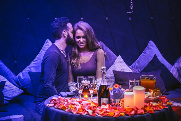 Романтическое свидание в кинотеатре в Хабаровске. Ultra Подарки. Купить романтическое свидание в кинотеатре в Хабаровске. Подарите самым близким незабываемые моменты и признайтесь в искренних чувствах. Сервис UltraPodarki.ru 8-800-505-95-30. Романтическое свидание в кинотеатре в Хабаровске, свидание в Хабаровске, свидание в кинотеатре, сертификат на свидание в кинотеатре, сертификат на свидание в Хабаровске, купить свидание, купить свидание Хабаровск, первое свидание, девушка свидание, хороший кинотеатре, романтический кинотеатре, романтический вечер, романтический ужин, романтические любимому, романтическая музыка