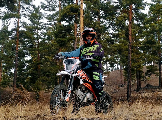 Катание на мотоцикле в Хабаровске. ULTRA ПОДАРКИ. Купить катание на мотоцикле в Хабаровске. Попробовав езду на мотоциклах, вы получите порцию адреналина и невероятные эмоции. Сервис: UltraPodarki.ru 8 800 505 95 30.. Катание на мотоцикле в Хабаровске, прокат мотоциклов Хабаровск, катание на мотоциклах, прокат мотоцикла, езда на мотоцикле Хабаровск, езда на мотоцикле, мотопрогулка Хабаровск, мотопрогулка, поездки на байке, личный мотоцикл, катание на мотоцикле, мотоциклетный шлем, увлечение поездками на мотоцикле, пристрастие к мотоциклам, сертификат на поездку на мотоцикле, прокатиться на мотоцикле, мото-транспорт, мото-треки, мото-поездки, езда на мотоцикле в Хабаровске, катание на мотоцикле в Хабаровске, мотоклуб в Хабаровске
