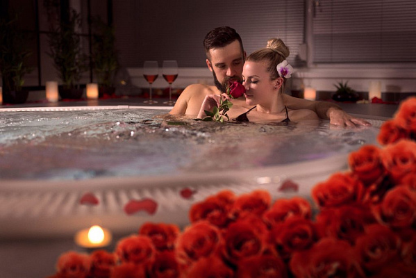 Романтическое свидание в СПА в Хабаровске. Ultra Подарки. Купить романтическое свидание в СПА в Хабаровске. Подарите самым близким незабываемые моменты и признайтесь в искренних чувствах. Сервис UltraPodarki.ru 8-800-505-95-30. Романтическое свидание в СПА в Хабаровске, свидание в Хабаровске, свидание в СПА, сертификат на свидание в СПА, сертификат на свидание в Хабаровске, купить свидание, купить свидание Хабаровск, первое свидание, девушка свидание, СПА, романтическое СПА, романтический вечер, романтические любимому