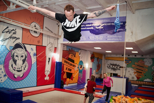  Батутный центр в Хабаровске. Сервис Ultra Подарки. Купить подарочный сертификат в батутный центр, попробуйте прыжки на батуте в Хабаровске. Сервис UltraPodarki.ru 8 (800) 555 95-30.. Батутный центр , батутный центр, батутный центр цены, батутный центр в Хабаровске,  батутный парк, батут прыгать, прыжки +на батуте, батут Хабаровск, батут спорт